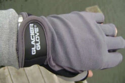 Glacier Glove 077GY Stripping & Fighting Sun Glove - Grey -Fishing Tackle Sale glacier glove 077gy stripping fighting sun glove 84082.1696956975
