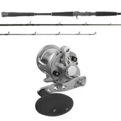 Avet SX G2 5.3 RH SLV / OTI-PBI701MHFC Pitch Black Inshore Combo