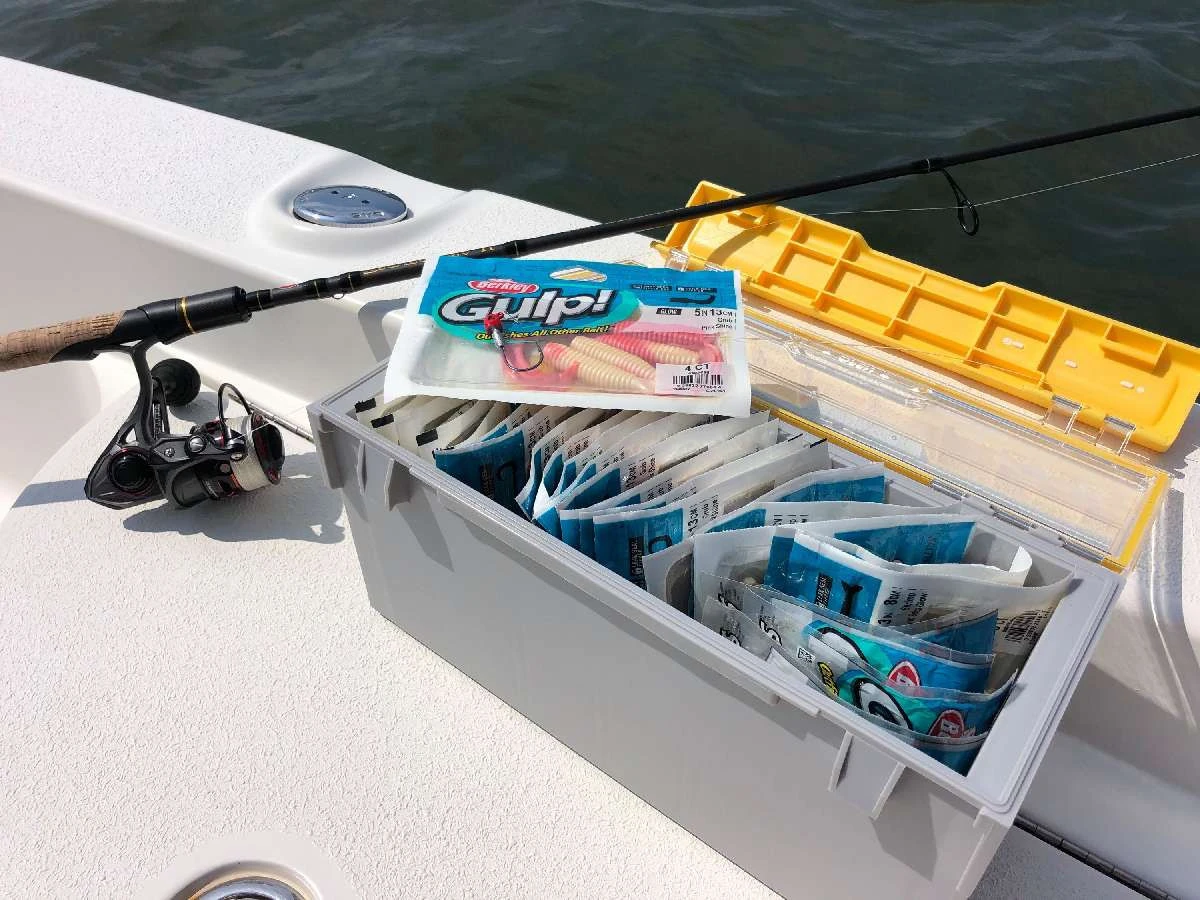 Plano EDGE Plastics Utility Box with Rustrictor Technology 6 Plano EDGE Plastics Utility Box with Rustrictor Technology - Image 6