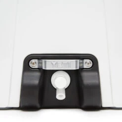 YETI Silo 6G Water Cooler - White 8 YETI Silo 6G Water Cooler - White -Fishing Tackle Sale yeti silo 6g water cooler white 31342.1697091329